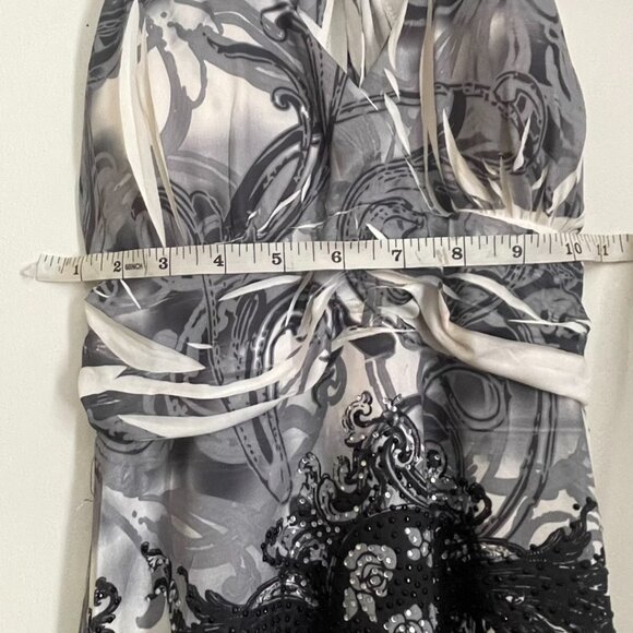 Black & White Printed Halter Dress - Picture 4 of 8